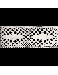 Entredos bolillo 1676 (4,00 cm), metro