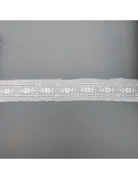 Tira bordada entredos 93185 (3,00 cm), m